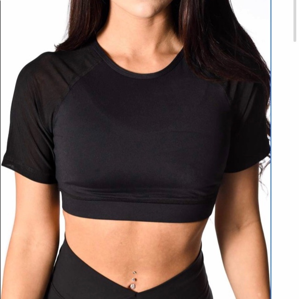 ‼️SOLD‼️TYC Daring Crop Top (XS)